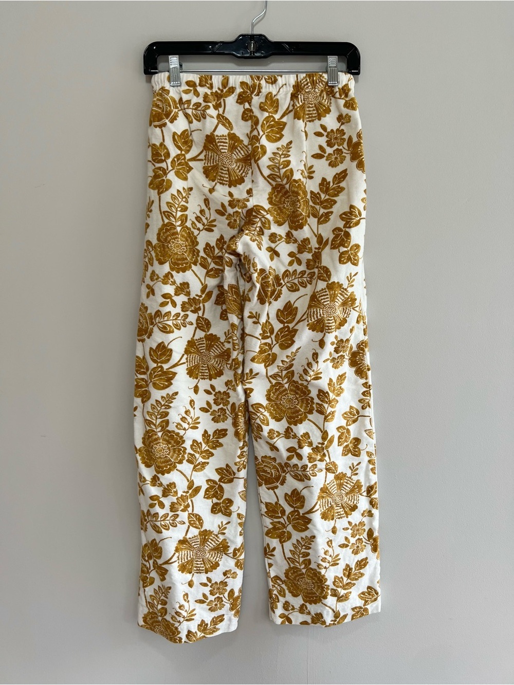 Garnet Hill Organic-Cotton Heritage Flannel 2-Pc Long Pajama Set, Gold/White, XS - Picture 10 of 14